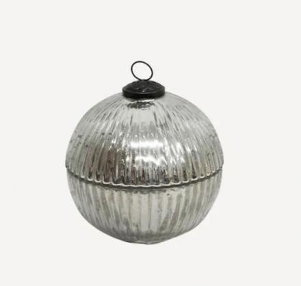 Ribbed Bauble Candle image